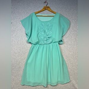 Miami Dress Womens Small Embroider